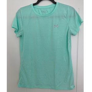 Under Armour t-shirt